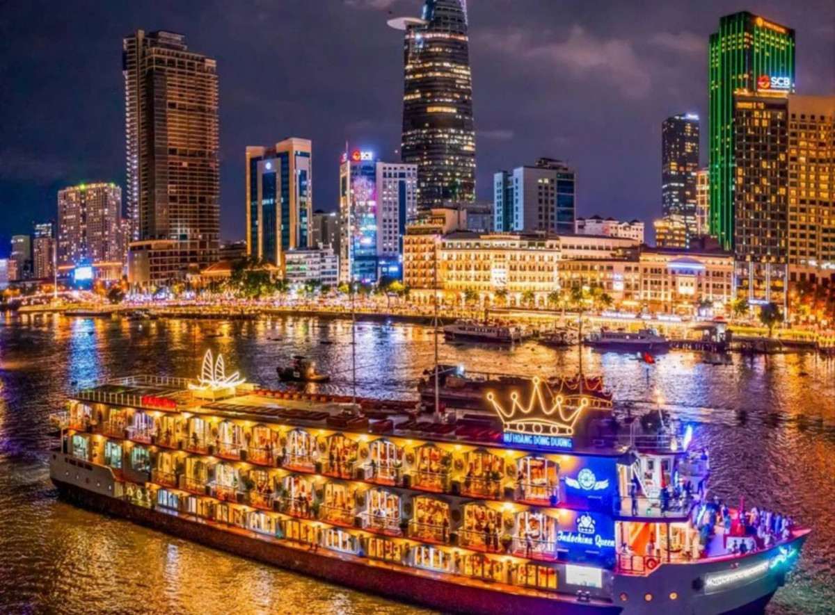 西貢之夜雙層巴士遊跟遊船晚宴