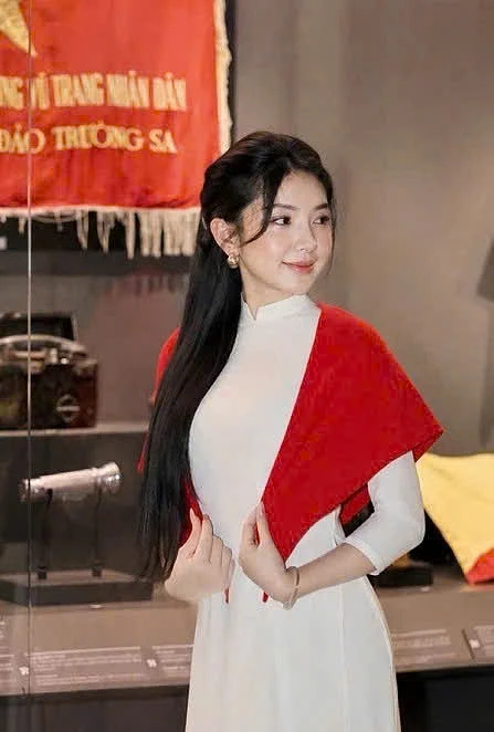 Chloe｜호치민 프라이빗 가이드｜베트남 현지 가이드