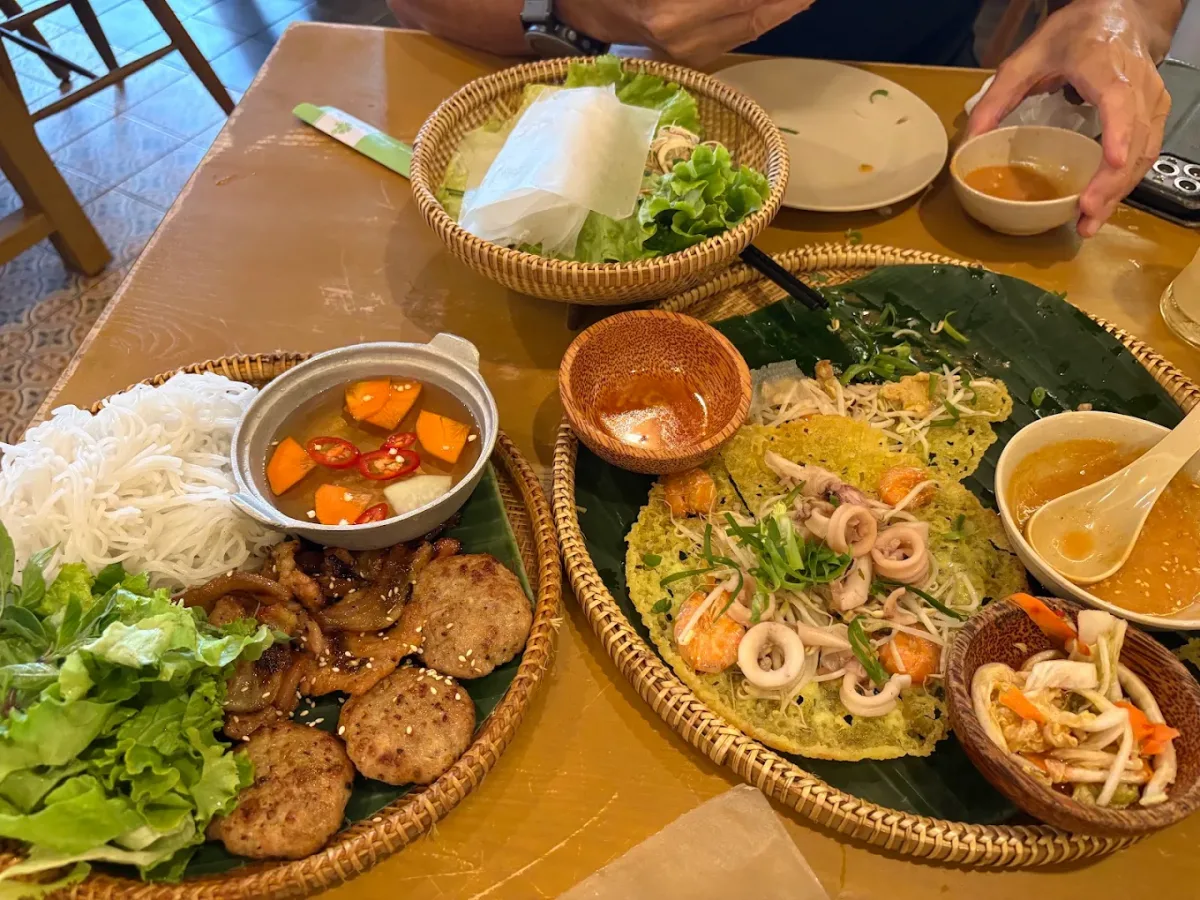 Bếp Cuốn Da Nang