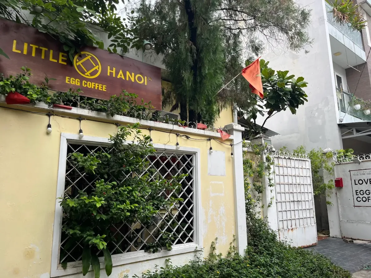 Little HaNoi Egg Coffee