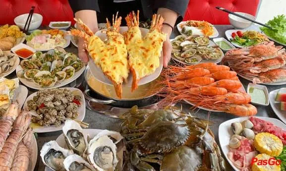 끄우번롱 프리미엄 해산물 뷔페 – 사이공 마리나 IFC 지점