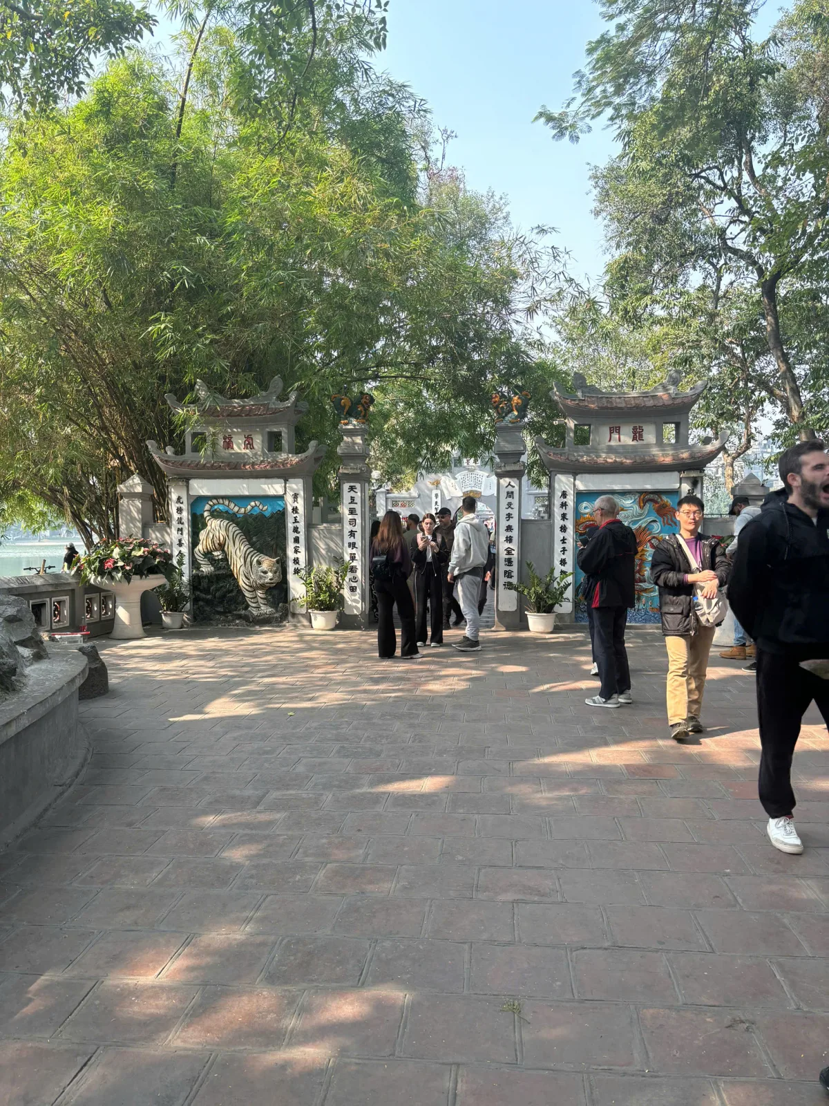 Ngoc Son Temple