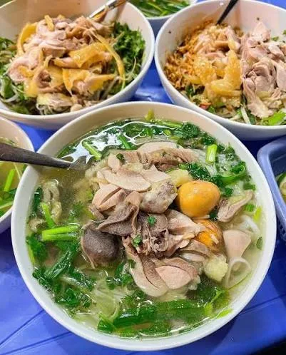 포 가 응우옛 - 닭고기 쌀국수 (Phở Gà Nguyệt)