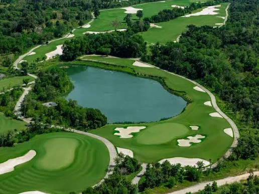 에슈리 붕바우 골프 코스 (Eschuri Vung Bau Golf Course)