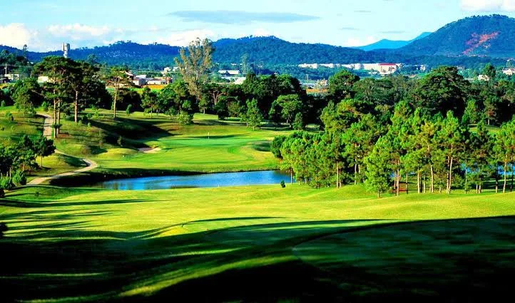 달랏 팰리스 골프 클럽 (Dalat Palace Golf Club)