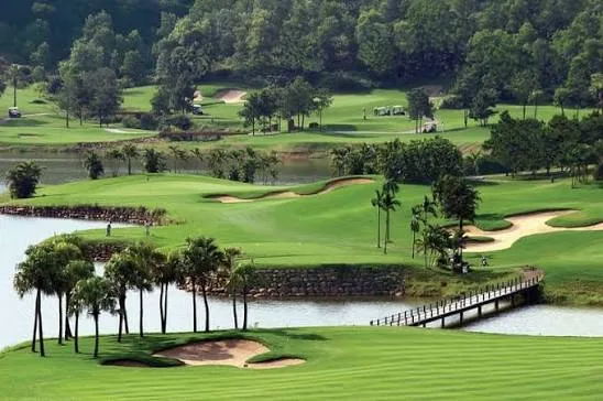 치린 골프 코스 (Chi Linh Golf Course)