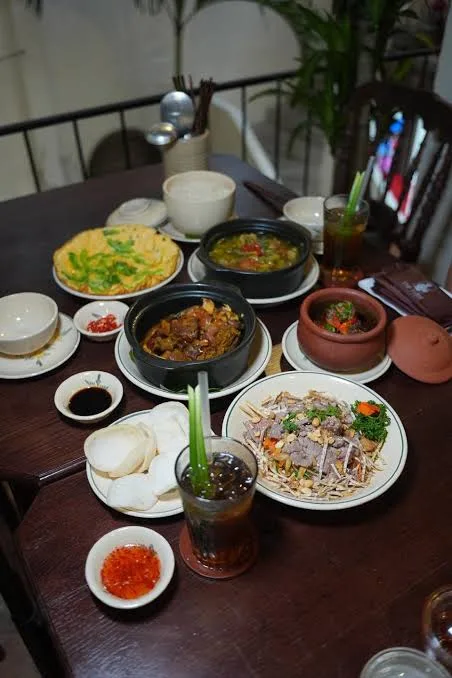 티 떰 시골 가정식 식당 (Cơm Quê Thị Tấm)